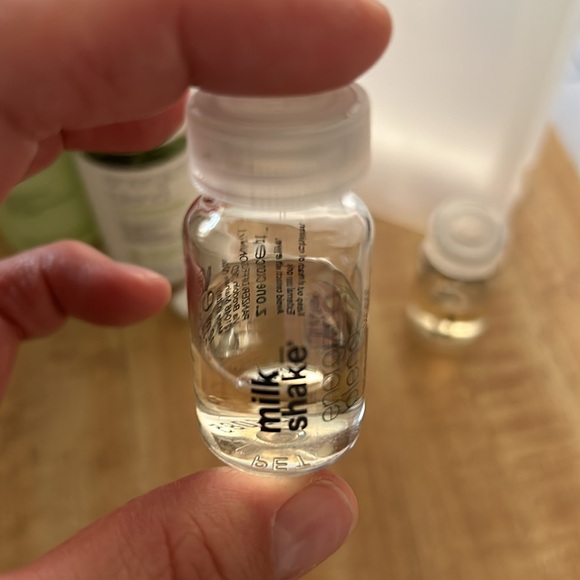 New milk shake brand energizing blend shampoo conditioner and scalp treatment - Picture 8 of 10